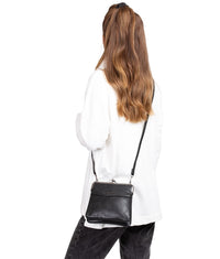 Giulia pIeralli Classic Bracket Shoulderbag Black