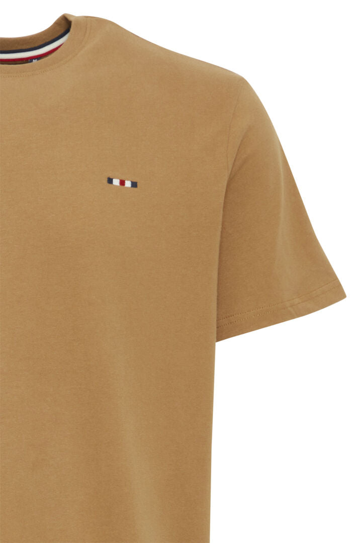 FQTom SS basic tee w logo