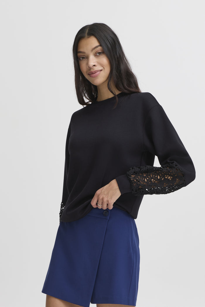 BYPUSTI LACE SWEATSHIRT -