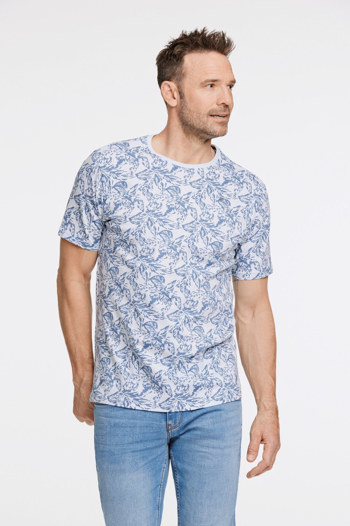 O-neck tee with AOP