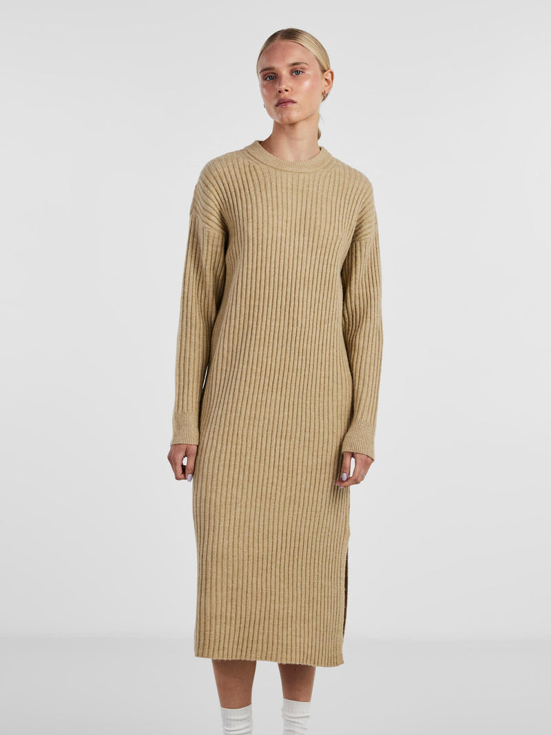 PCSALLA LS O-NECK KNIT MIDI DRESS D2D