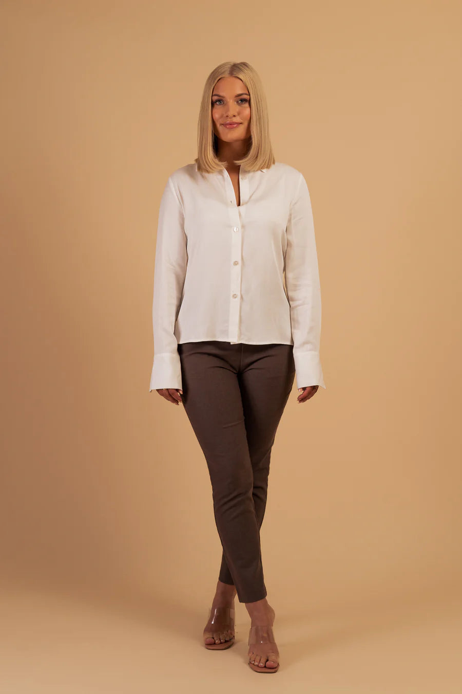 CLASSIC WHITE SHIRT