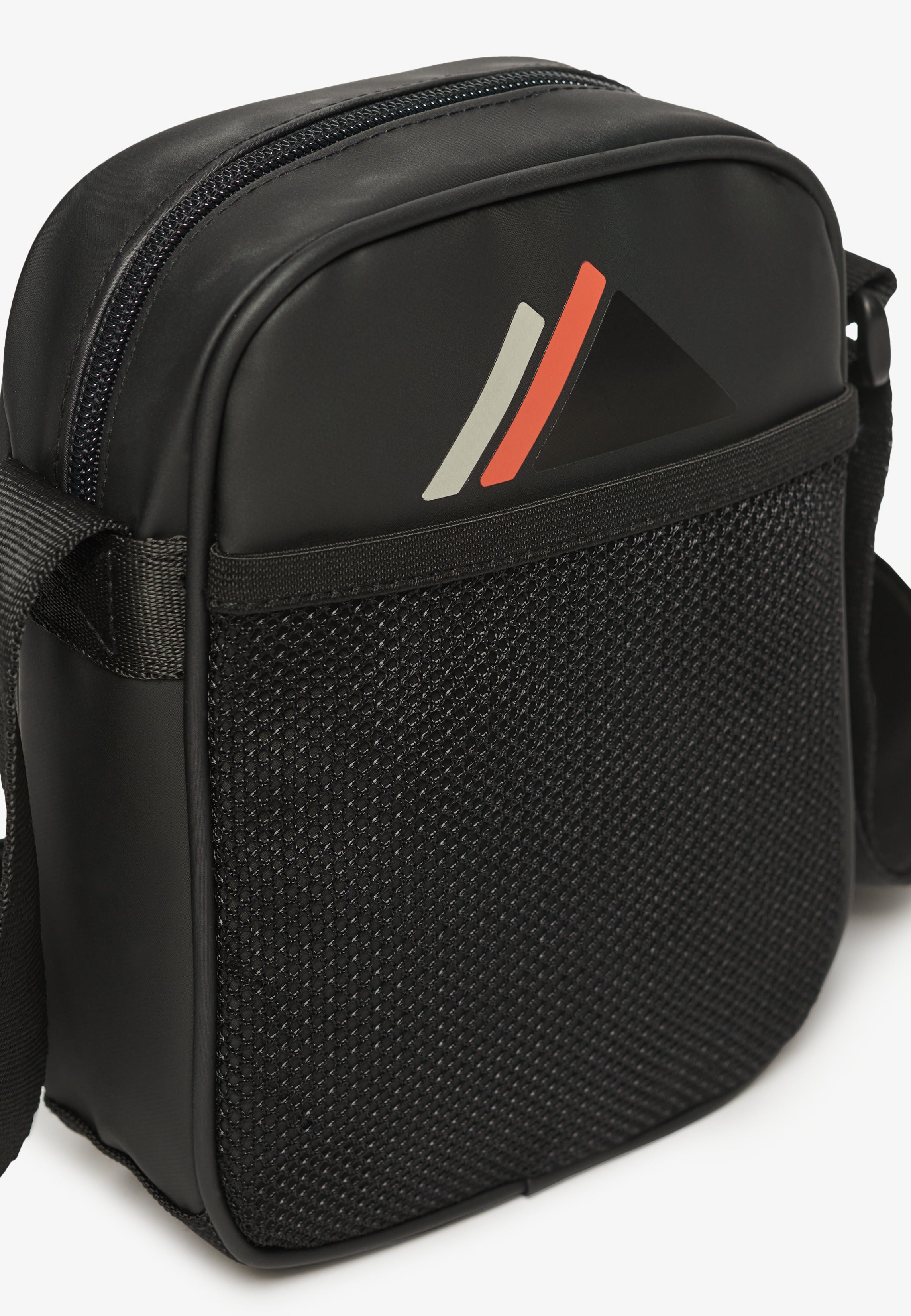 TARP CROSS BODY BAG