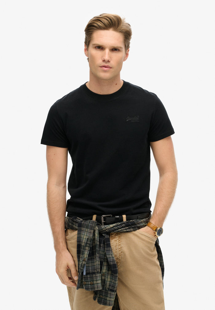 ESSENTIAL LOGO EMB TEE