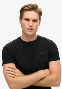 ESSENTIAL LOGO EMB TEE