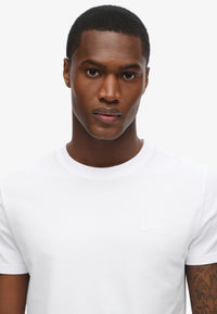 ESSENTIAL LOGO EMB TEE