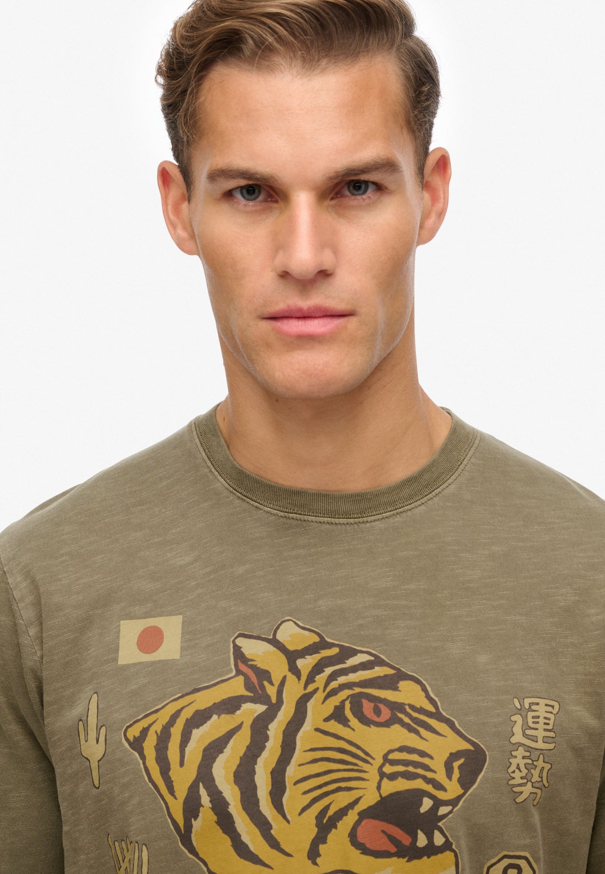CAMPAIGN SOUVENIR LOOSE TEE