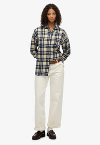 CHECK FLANNEL BOYFRIEND SHIRT