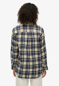 CHECK FLANNEL BOYFRIEND SHIRT