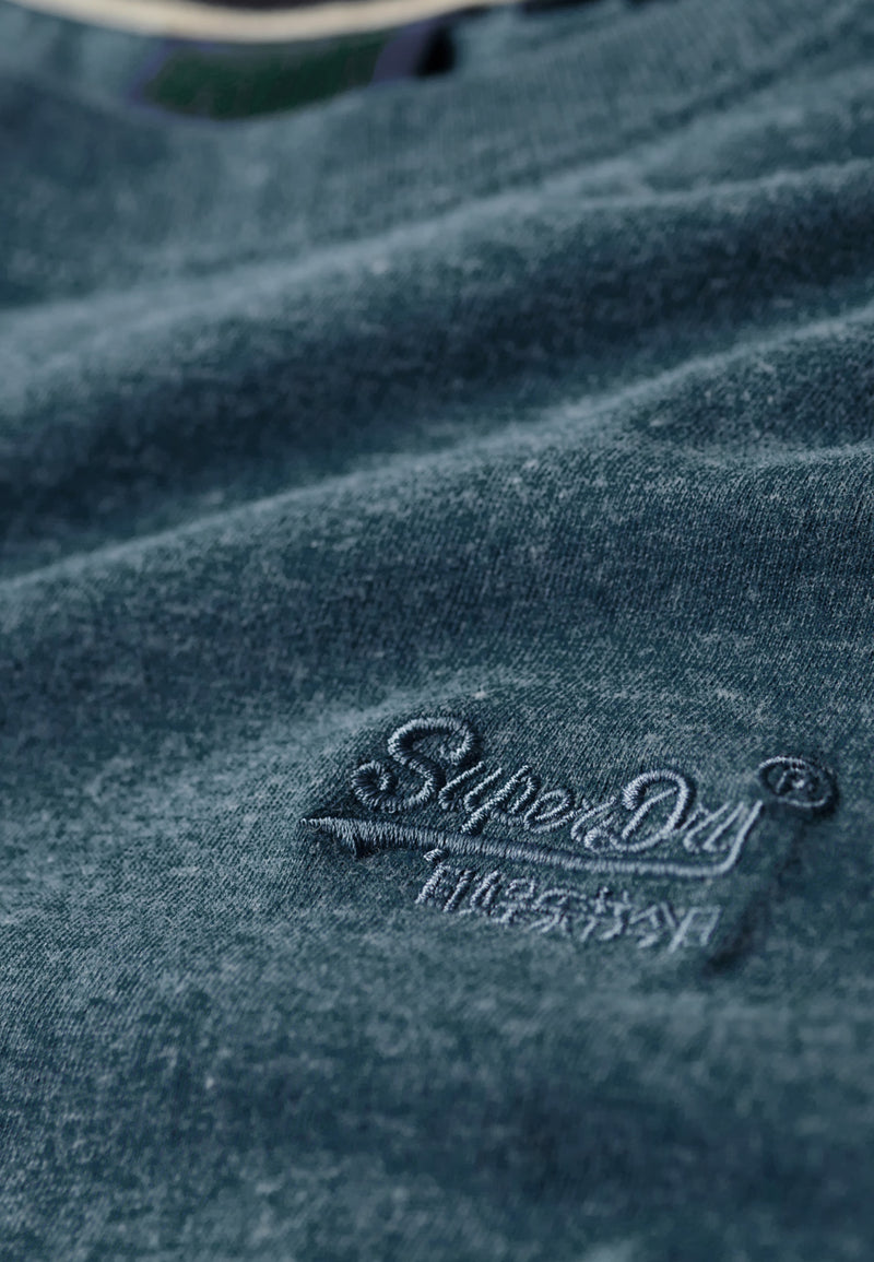 ESSENTIAL LOGO EMB TEE