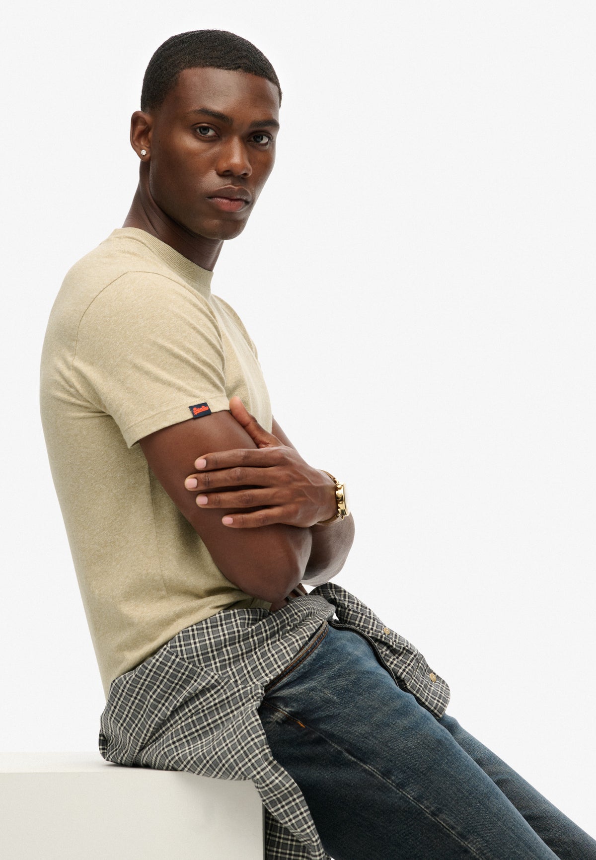 ESSENTIAL LOGO EMB TEE