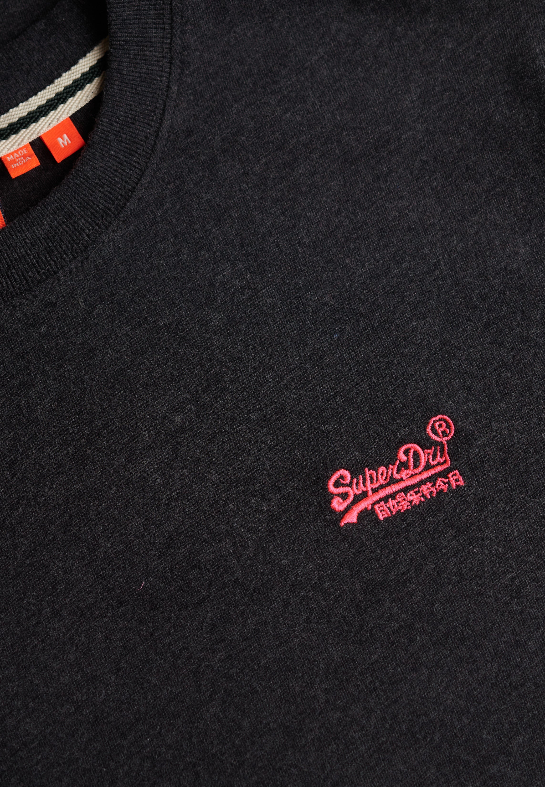 ESSENTIAL LOGO EMB TEE