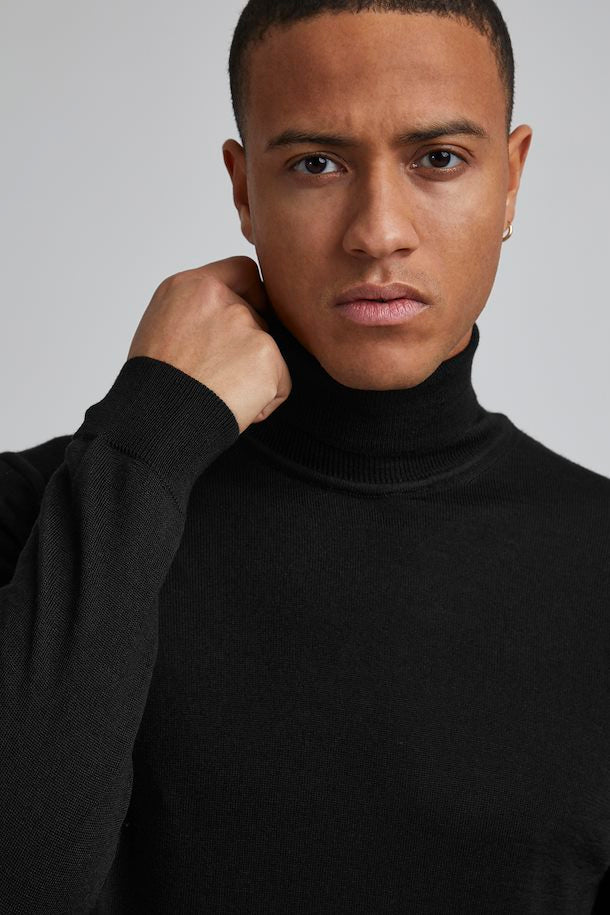 Konrad Merino Roll Neck Knit