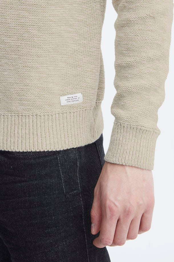 Pullover