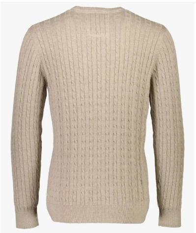 O-neck cable knit