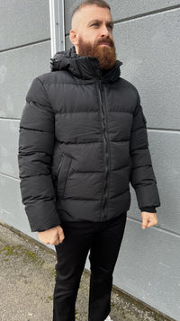 TOM JACKET