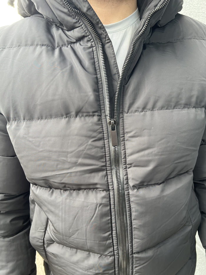 TOM JACKET