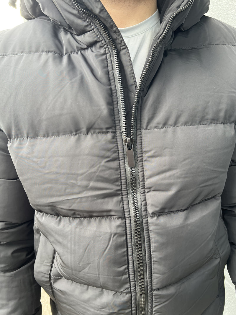 TOM JACKET